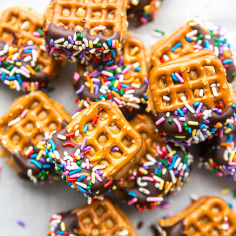 7 Snacktivities to Keep Hands Busy & Tummies Happy