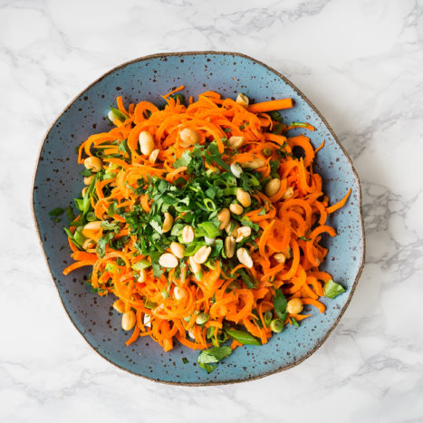 Thai Peanut Carrot Zoodle Salad